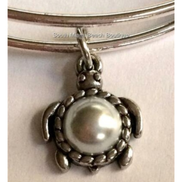 Sea Turtle Charm Bracelet Silver Plated White Pearl Nautical Beach Island - Picture 4 of 8